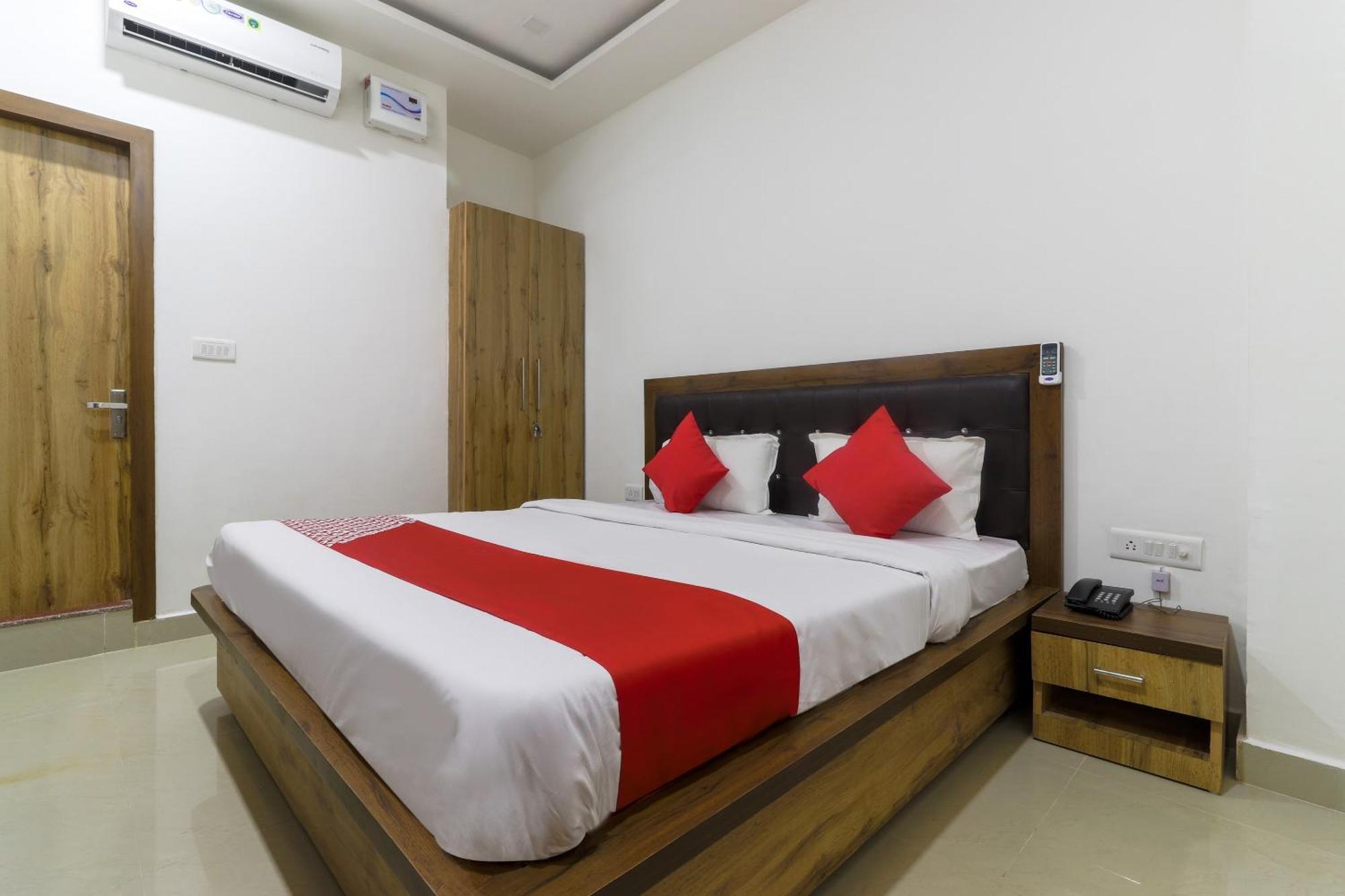 Hotel O Vrindavan Inn Near Lulu Mall Bijnaur Extérieur photo