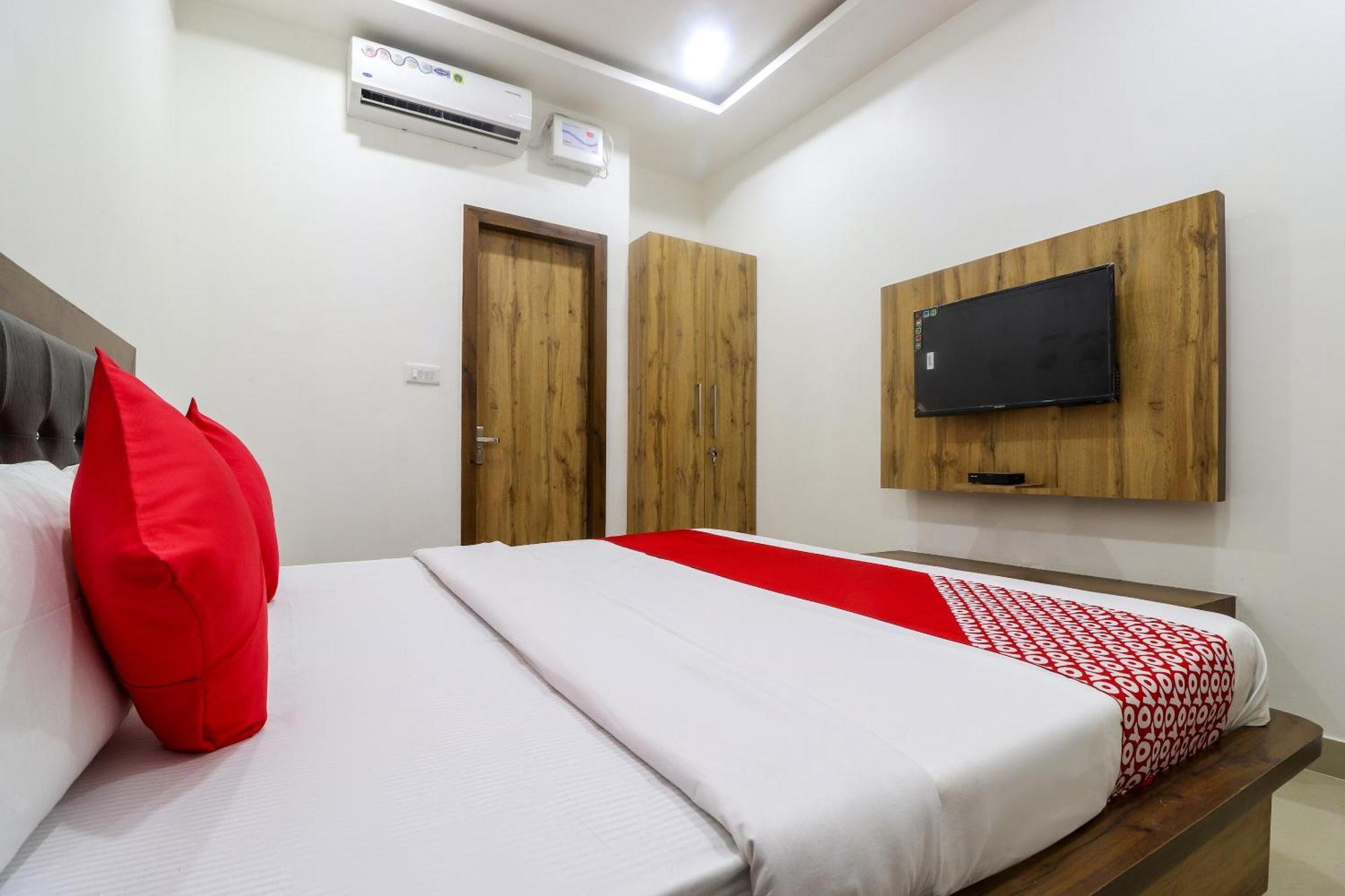 Hotel O Vrindavan Inn Near Lulu Mall Bijnaur Extérieur photo